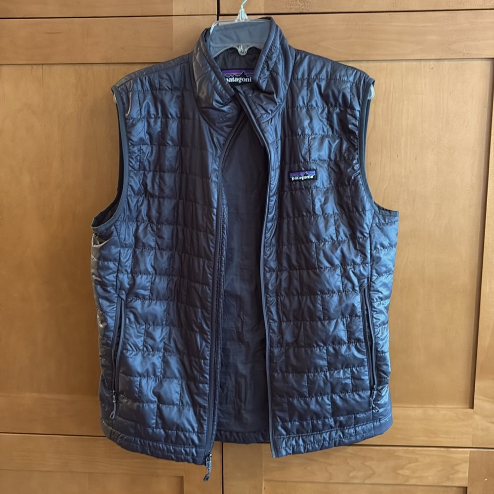 Men’s Patagonia vest